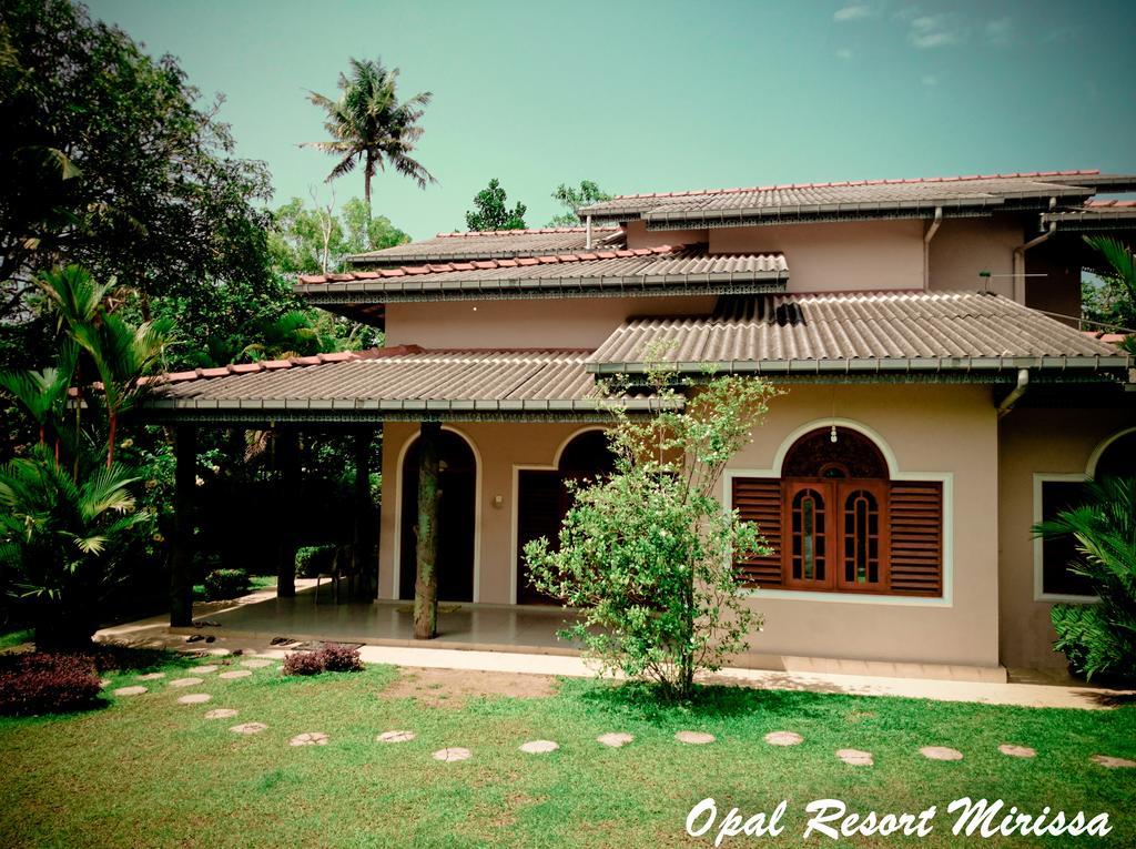 Opal Mirissa Villa Exterior photo